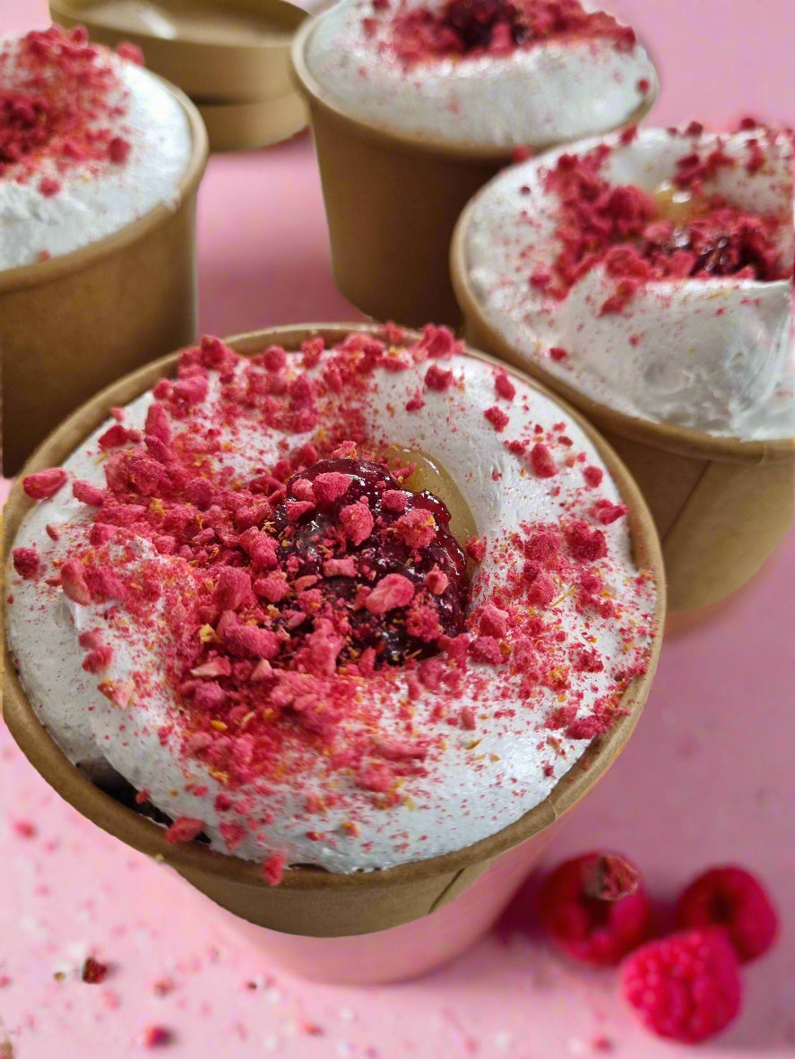 Handmade Vanilla Marshmallow fluff, layered with raspberry pieces and lemon curd and raspberry jam. Finished with white chocolate chips & blondie.