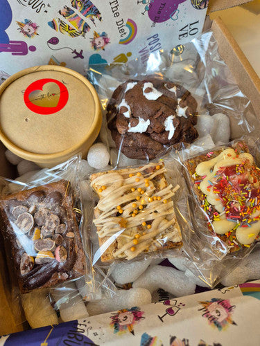 FEB'S MIXED BOX - WITH A FREE EXTRA | Marsh Loves Mallow