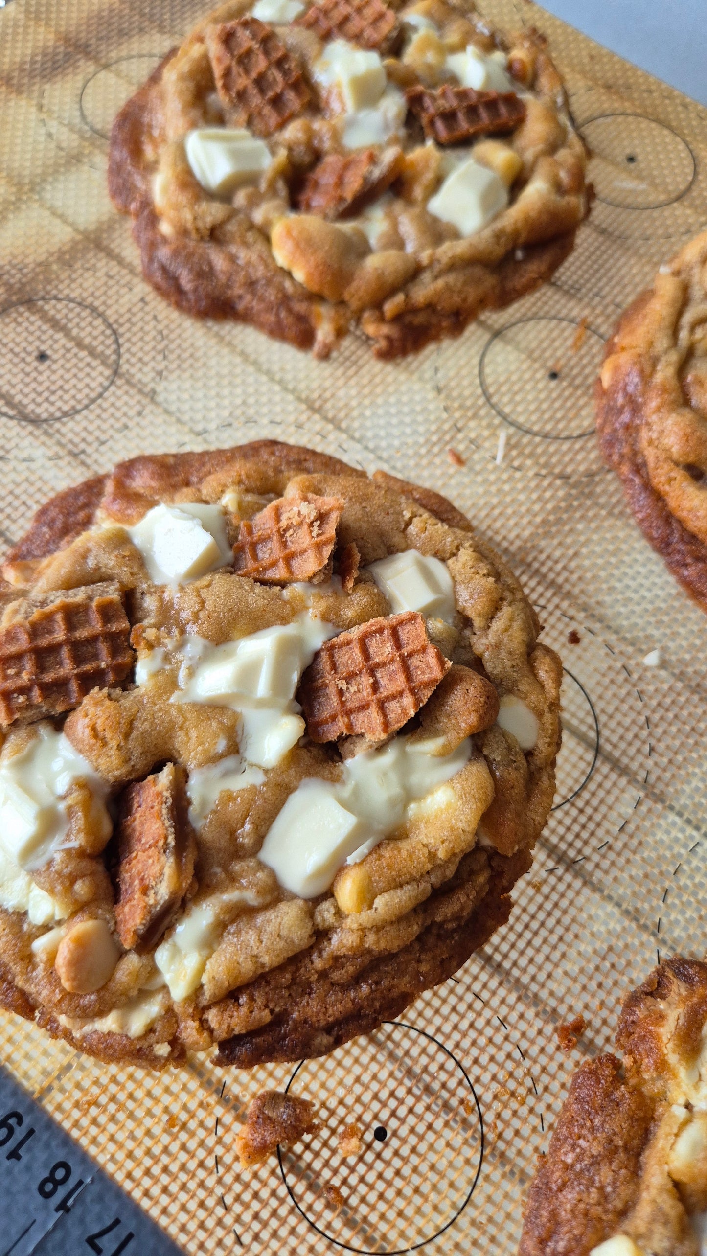 Brown Butter Warming White Chocolate Chip Cookie