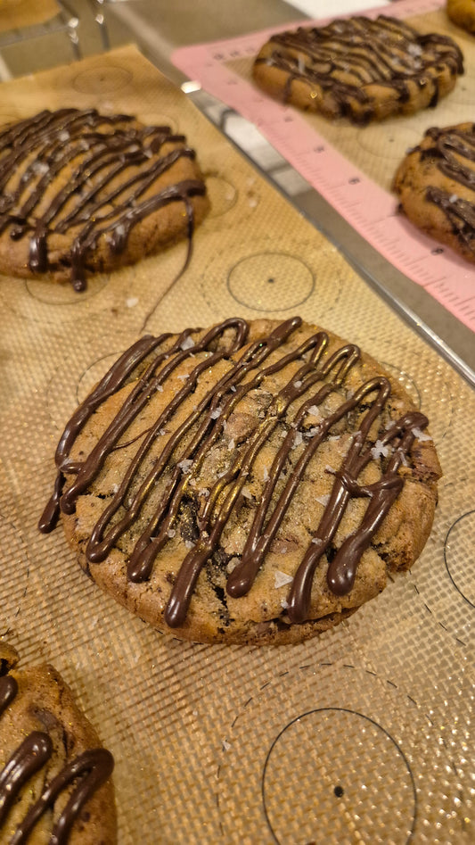Brown butter, chocolate chip & Sea Salt Cookie