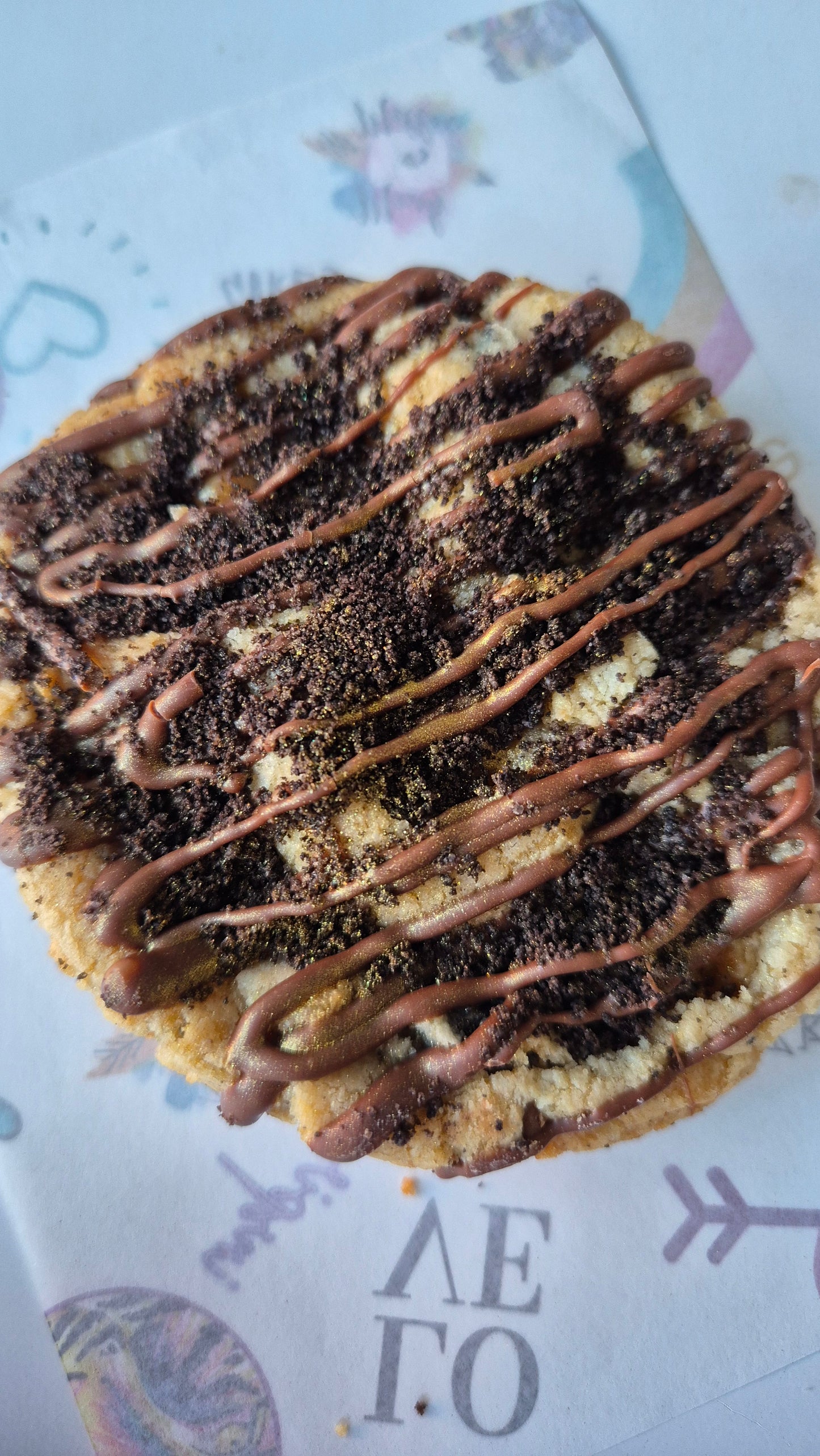Oreo & Caramel Chunk Cookie