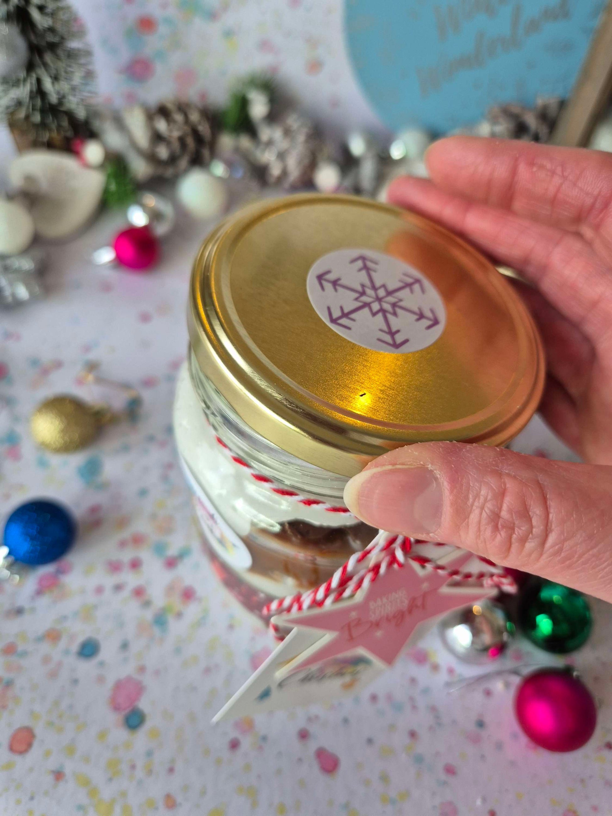 Chocolate Gingerbread People & Caramel Fluff Jar image 2
