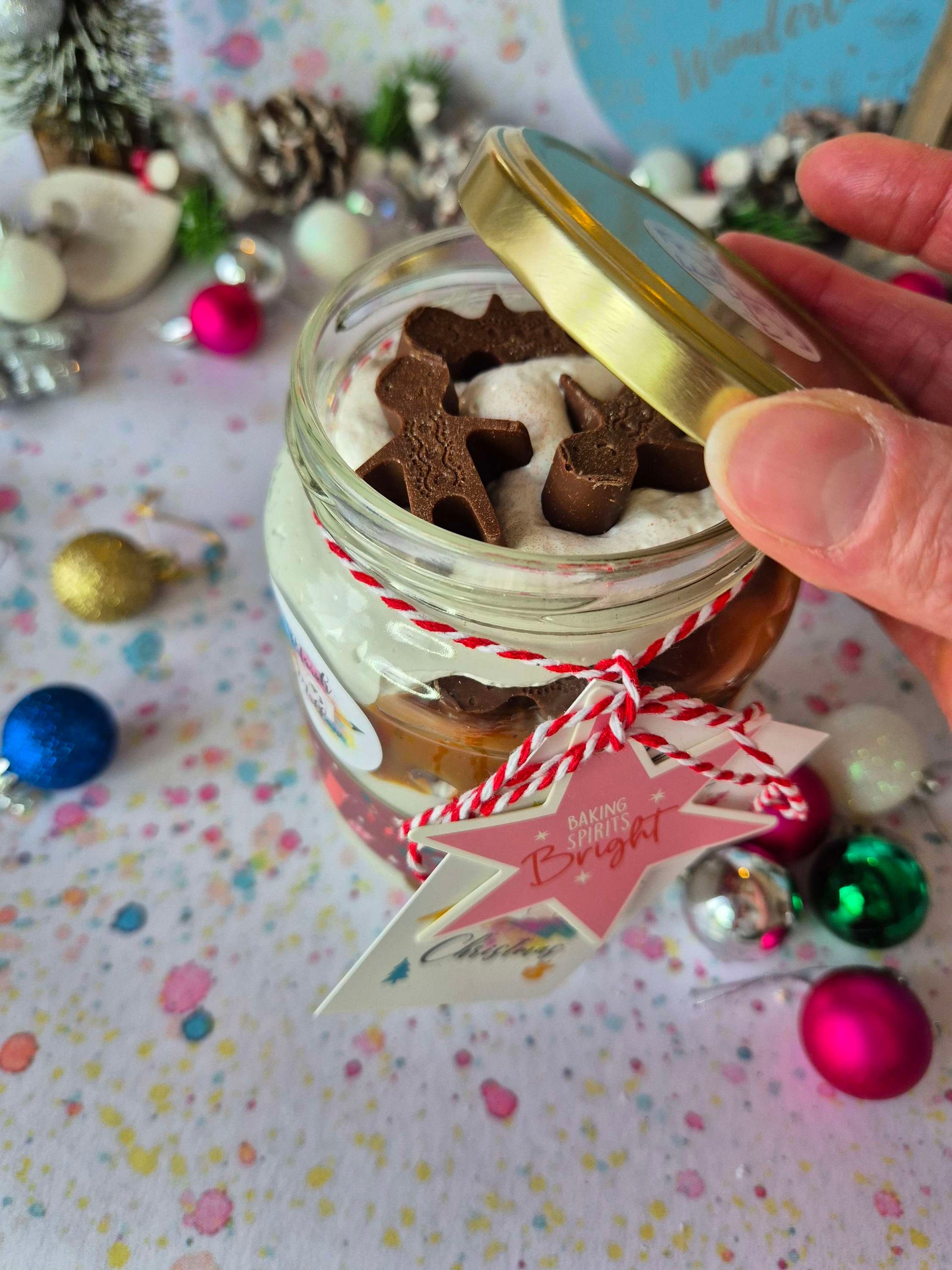Chocolate Gingerbread People & Caramel Fluff Jar image 3