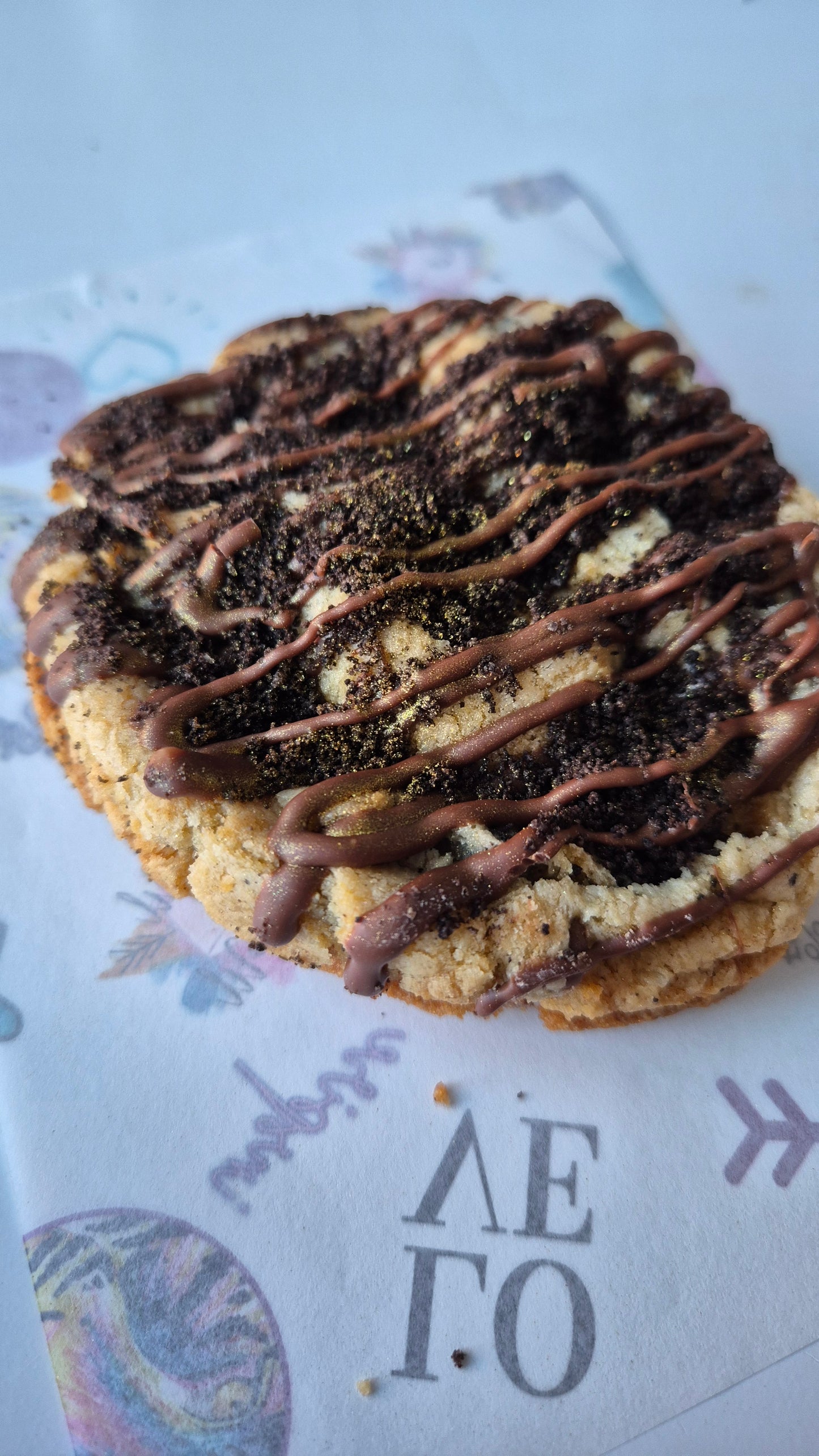 Oreo & Caramel Chunk Cookie