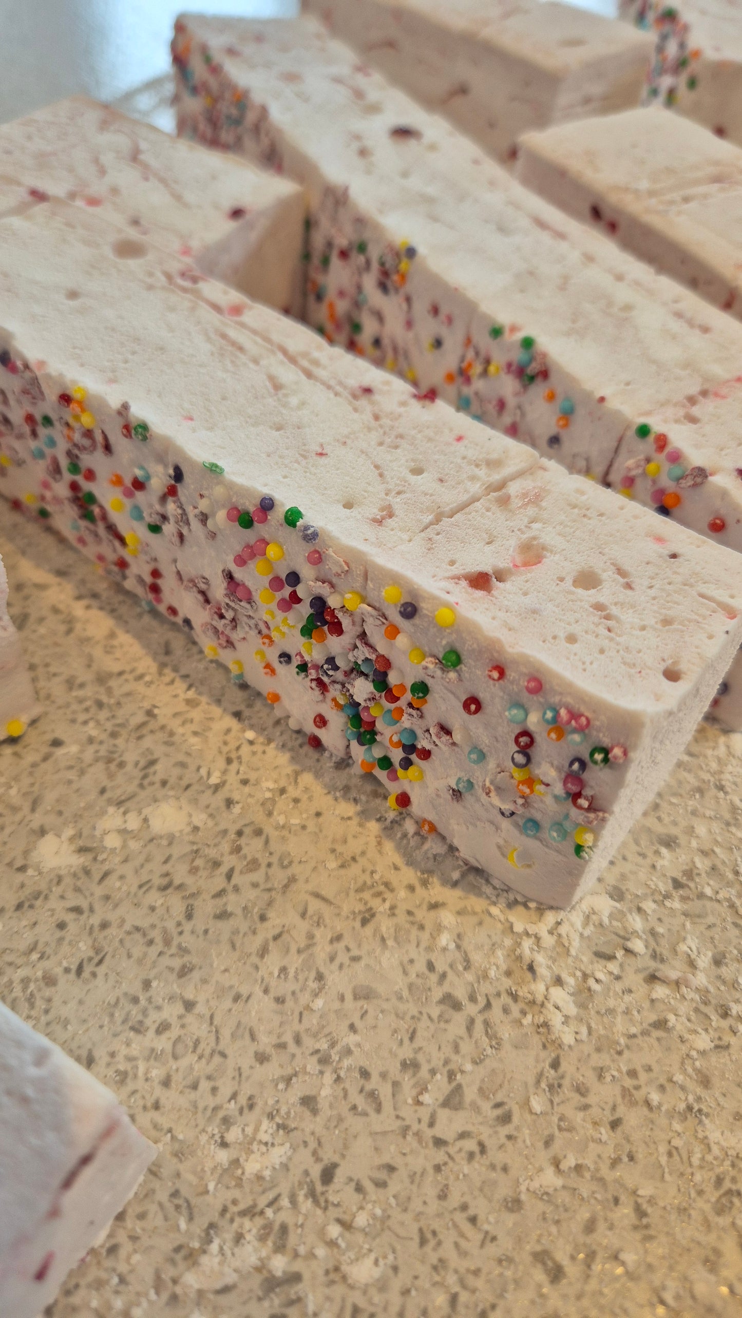Vanilla & Raspberry Swirl Sprinkle Marshmallows - 6 pieces