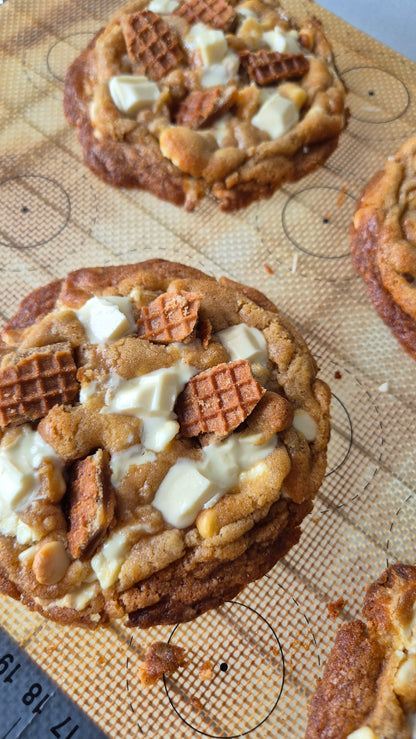 Brown Butter Warming White Chocolate Chip Cookie