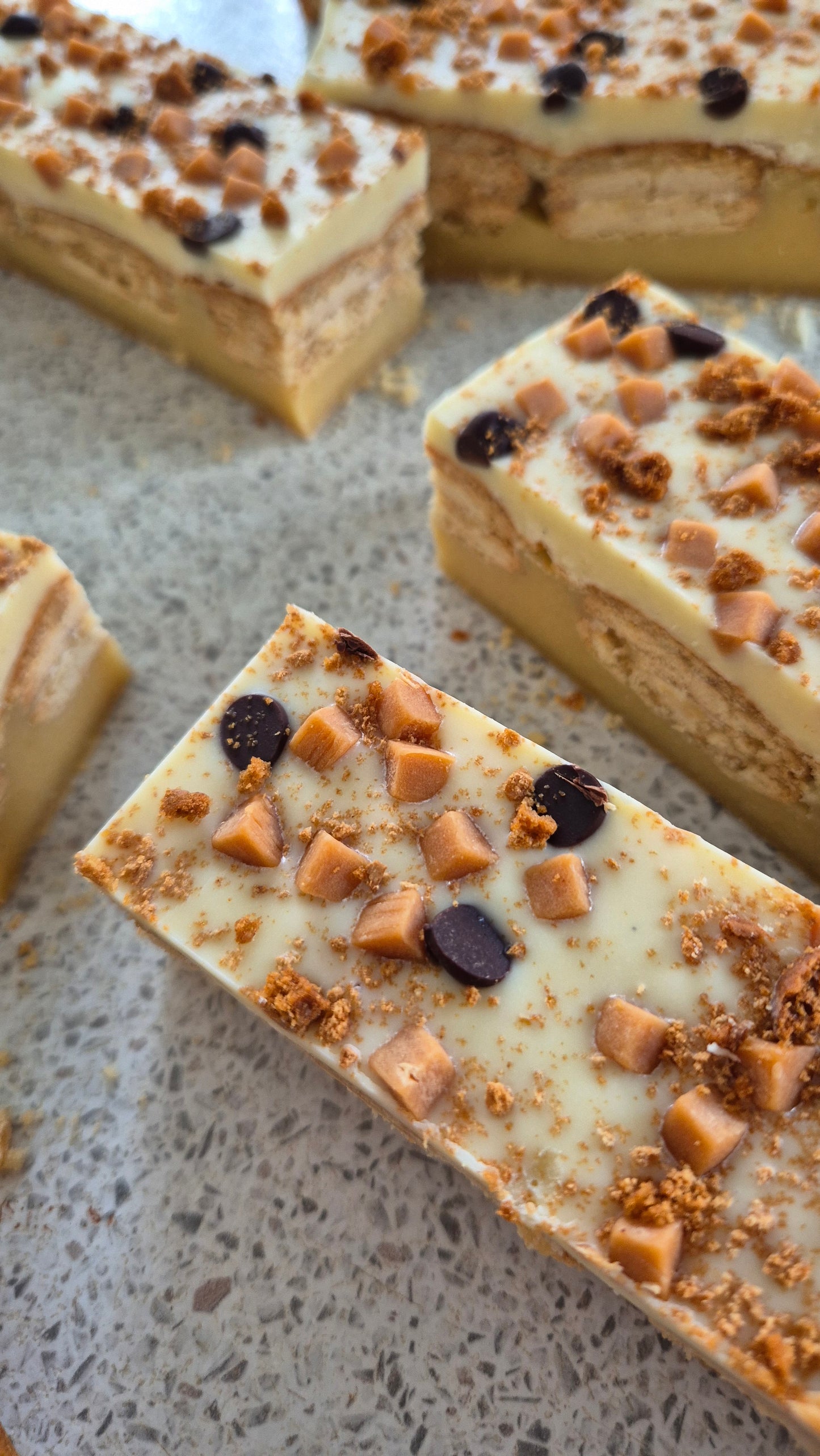 Custard Creamy Fudgy Blondie