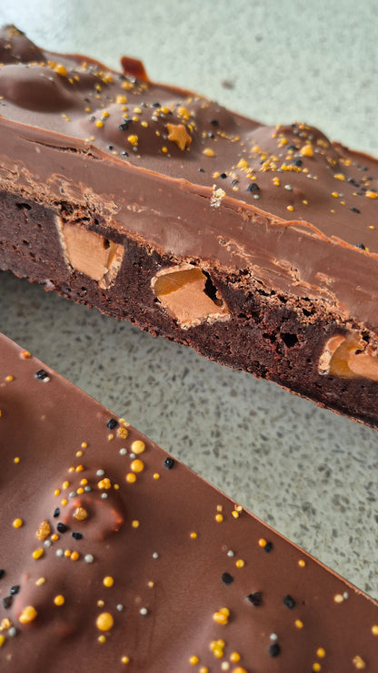 Caramel & Mars Bar Chunk Fluff Topped Brownie