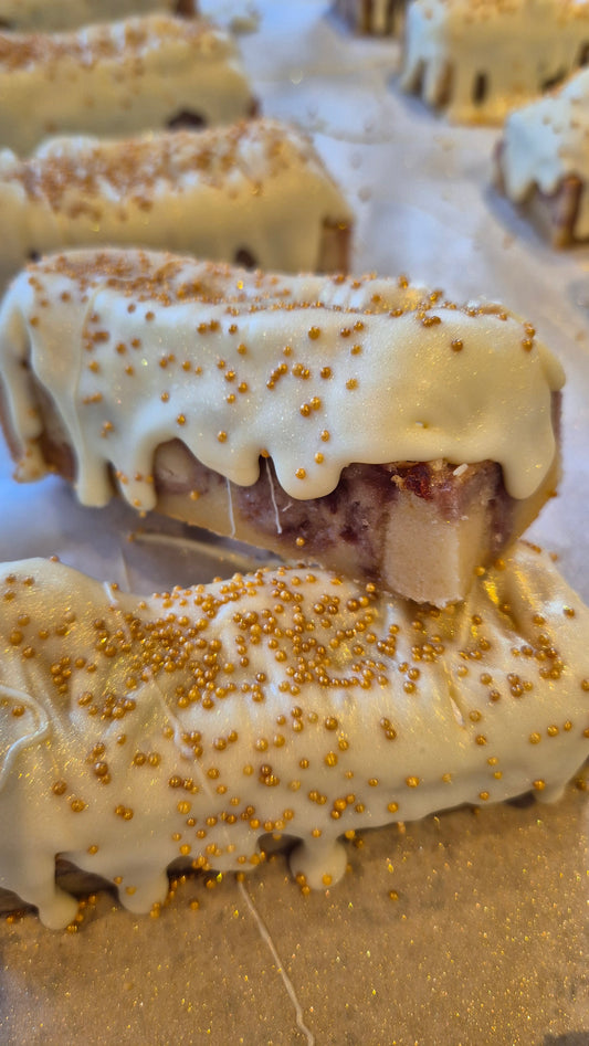 Bakewell Tart Style Fluff Topped Blondie