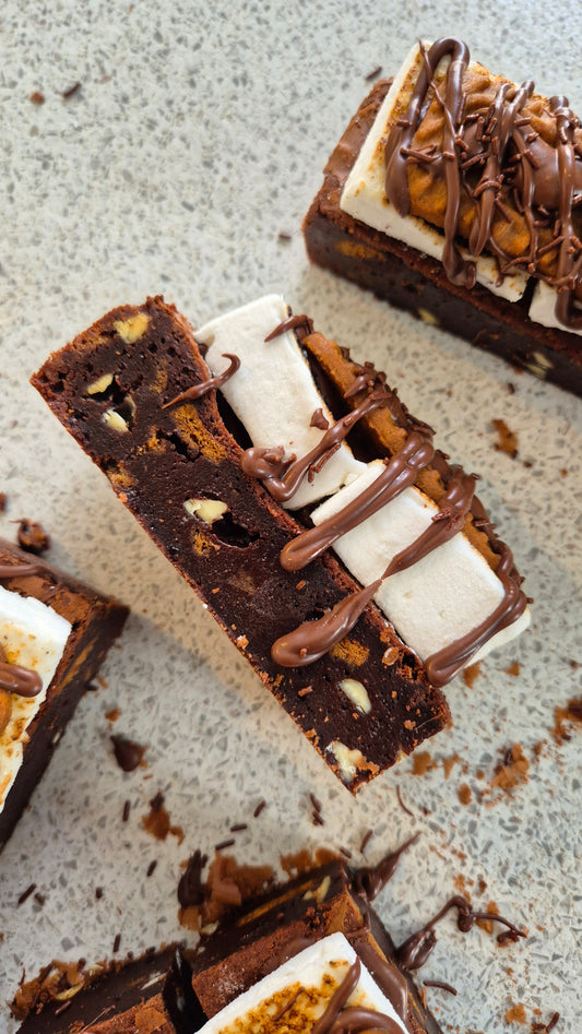 S'MORES BROWNIE