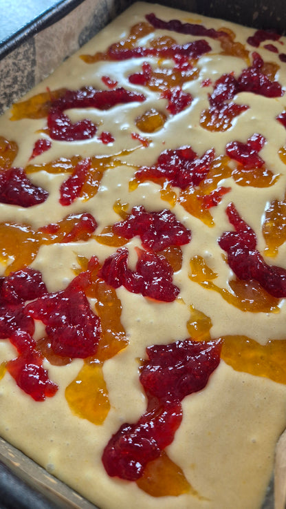 Strawberry & Apricot crumble cheesecake style blondie